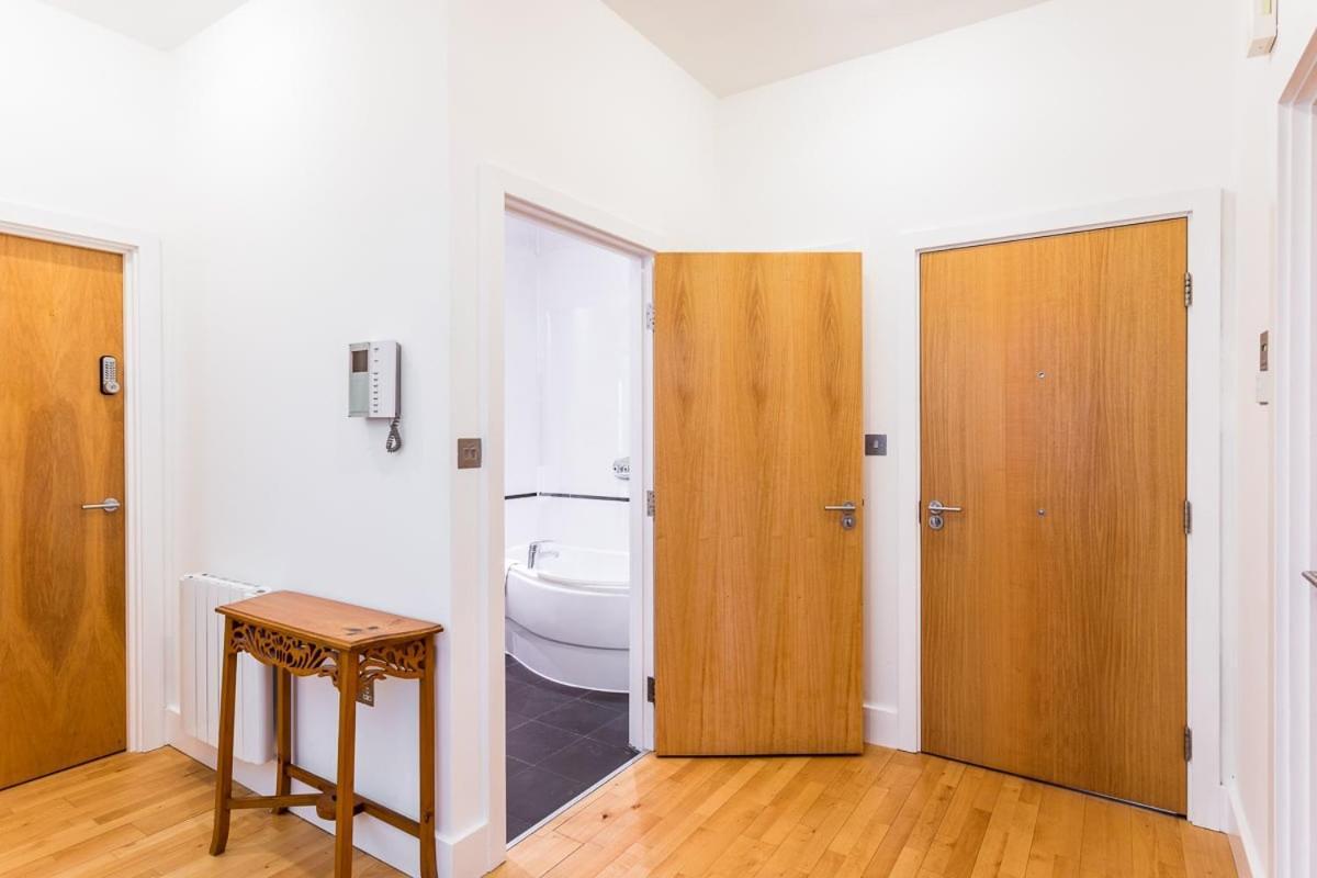 Bright & Comfortable Angel Apartment Лондон Екстериор снимка