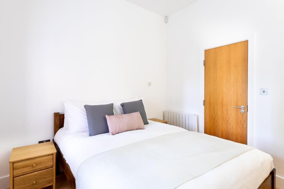 Bright & Comfortable Angel Apartment Лондон Екстериор снимка
